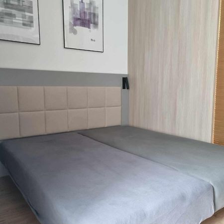 Aparthotel In Warsaw Very Close To The City Center, Free Underground Parking, Wifi, Air Conditioning, Balcony 外观 照片